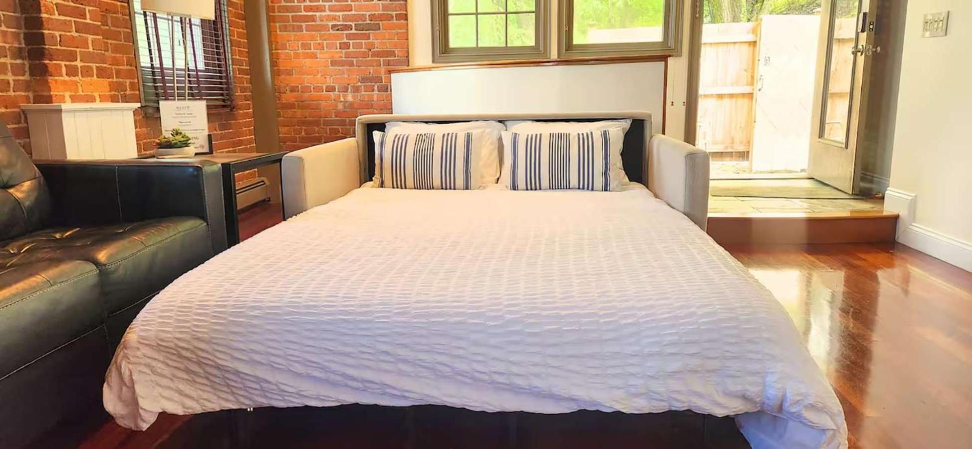 Jennifer'S Riverfront Foundry Apartment Downtown Providence Exterior photo